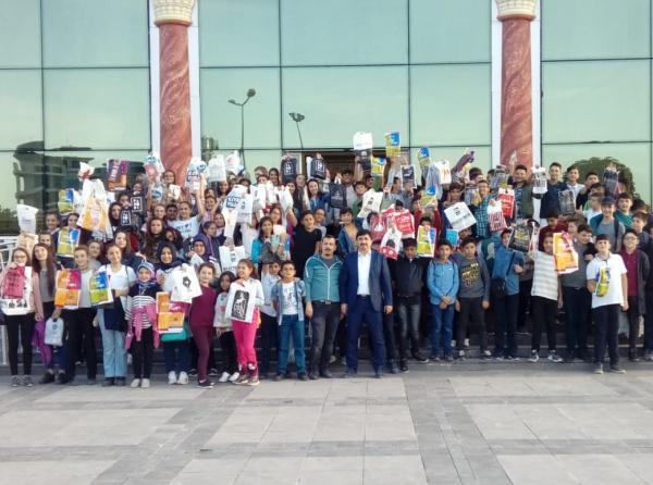 2018-2019 Eğitim Öğretim Yılı Ali Elmacı Ortaokulu Kitap Fuarı Gezisi